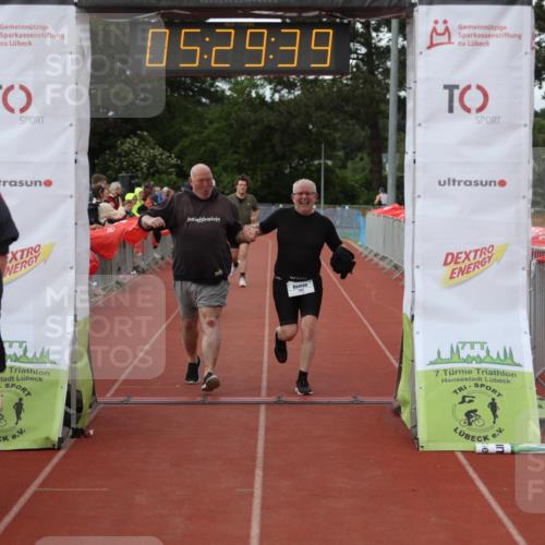 14.06.2026 - 7 Türme Triathlon Andreas Tolksdorf http://msf.ph/oto/9808234 14.06.2026 16:29:38 Ziel 714, 1195, 1233 meine-sportfotos.de