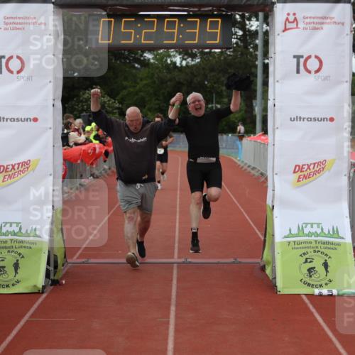 14.06.2026 - 7 Türme Triathlon Andreas Tolksdorf http://msf.ph/oto/9808239 14.06.2026 16:29:38 Ziel 714, 1195, 1233 meine-sportfotos.de