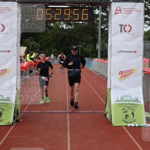 14.06.2026 - 7 Türme Triathlon Andreas Tolksdorf http://msf.ph/oto/9808258 14.06.2026 16:29:56 Ziel 698, 1329, 1485 meine-sportfotos.de