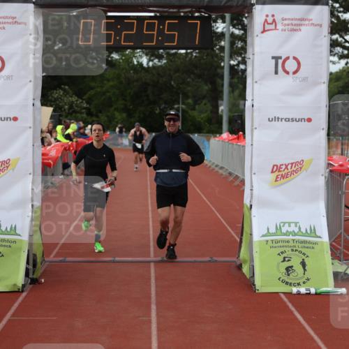 14.06.2026 - 7 Türme Triathlon Andreas Tolksdorf http://msf.ph/oto/9808261 14.06.2026 16:29:56 Ziel 698, 1329, 1485 meine-sportfotos.de
