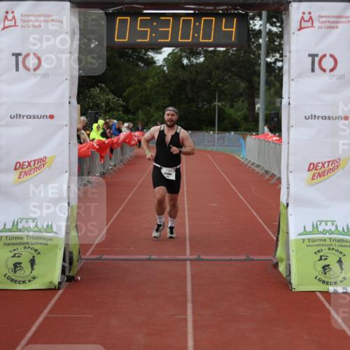 14.06.2026 - 7 Türme Triathlon Andreas Tolksdorf http://msf.ph/oto/9808289 14.06.2026 16:30:03 Ziel 698, 1329, 1485 meine-sportfotos.de