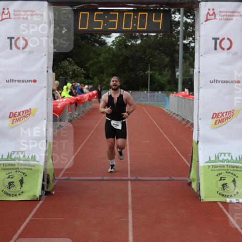 14.06.2026 - 7 Türme Triathlon Andreas Tolksdorf http://msf.ph/oto/9808294 14.06.2026 16:30:03 Ziel 698, 1329, 1485 meine-sportfotos.de