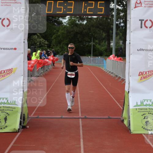 14.06.2026 - 7 Türme Triathlon Andreas Tolksdorf http://msf.ph/oto/9808426 14.06.2026 16:31:24 Ziel 856 meine-sportfotos.de
