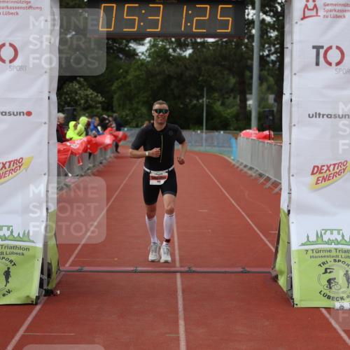 14.06.2026 - 7 Türme Triathlon Andreas Tolksdorf http://msf.ph/oto/9808431 14.06.2026 16:31:24 Ziel 856 meine-sportfotos.de