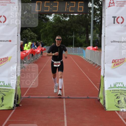 14.06.2026 - 7 Türme Triathlon Andreas Tolksdorf http://msf.ph/oto/9808432 14.06.2026 16:31:24 Ziel 856 meine-sportfotos.de