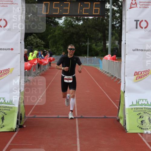 14.06.2026 - 7 Türme Triathlon Andreas Tolksdorf http://msf.ph/oto/9808433 14.06.2026 16:31:24 Ziel 856 meine-sportfotos.de