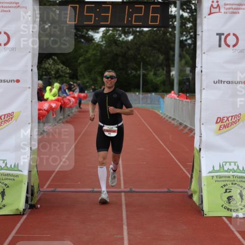 14.06.2026 - 7 Türme Triathlon Andreas Tolksdorf http://msf.ph/oto/9808440 14.06.2026 16:31:25 Ziel 856 meine-sportfotos.de