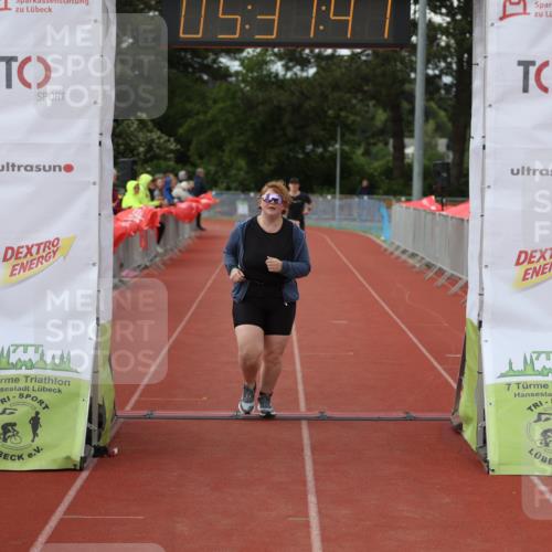 14.06.2026 - 7 Türme Triathlon Andreas Tolksdorf http://msf.ph/oto/9808472 14.06.2026 16:31:40 Ziel 604, 1539 meine-sportfotos.de