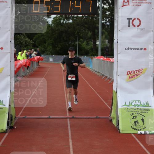 14.06.2026 - 7 Türme Triathlon Andreas Tolksdorf http://msf.ph/oto/9808493 14.06.2026 16:31:46 Ziel 604, 1539 meine-sportfotos.de