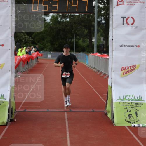 14.06.2026 - 7 Türme Triathlon Andreas Tolksdorf http://msf.ph/oto/9808498 14.06.2026 16:31:46 Ziel 604, 1539 meine-sportfotos.de
