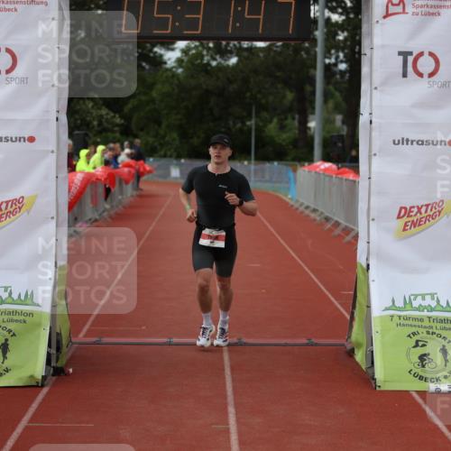 14.06.2026 - 7 Türme Triathlon Andreas Tolksdorf http://msf.ph/oto/9808503 14.06.2026 16:31:46 Ziel 604, 1539 meine-sportfotos.de