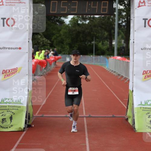 14.06.2026 - 7 Türme Triathlon Andreas Tolksdorf http://msf.ph/oto/9808505 14.06.2026 16:31:47 Ziel 604, 1539 meine-sportfotos.de