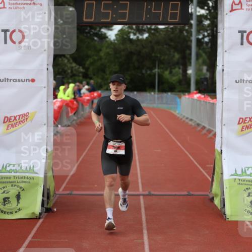 14.06.2026 - 7 Türme Triathlon Andreas Tolksdorf http://msf.ph/oto/9808509 14.06.2026 16:31:47 Ziel 604, 1539 meine-sportfotos.de