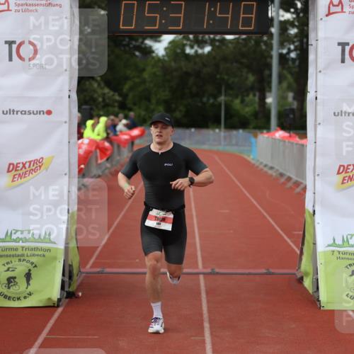 14.06.2026 - 7 Türme Triathlon Andreas Tolksdorf http://msf.ph/oto/9808511 14.06.2026 16:31:47 Ziel 604, 1539 meine-sportfotos.de