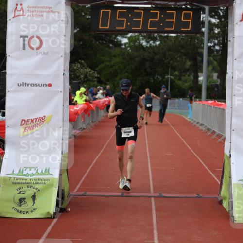 14.06.2026 - 7 Türme Triathlon Andreas Tolksdorf http://msf.ph/oto/9808528 14.06.2026 16:32:37 Ziel 886, 1260 meine-sportfotos.de