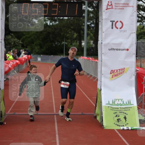 14.06.2026 - 7 Türme Triathlon Andreas Tolksdorf http://msf.ph/oto/9808622 14.06.2026 16:33:10 Ziel 733, 870, 1230 meine-sportfotos.de