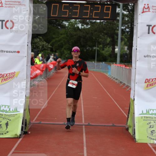 14.06.2026 - 7 Türme Triathlon Andreas Tolksdorf http://msf.ph/oto/9808639 14.06.2026 16:33:28 Ziel 608 meine-sportfotos.de