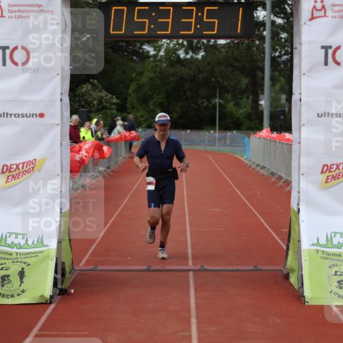 14.06.2026 - 7 Türme Triathlon Andreas Tolksdorf http://msf.ph/oto/9808661 14.06.2026 16:33:49 Ziel 735 meine-sportfotos.de