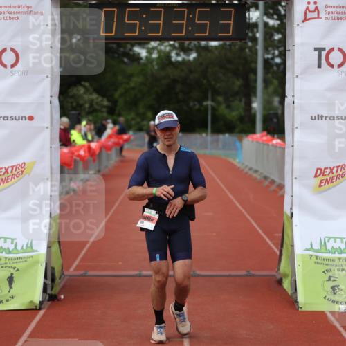 14.06.2026 - 7 Türme Triathlon Andreas Tolksdorf http://msf.ph/oto/9808688 14.06.2026 16:33:51 Ziel 735 meine-sportfotos.de