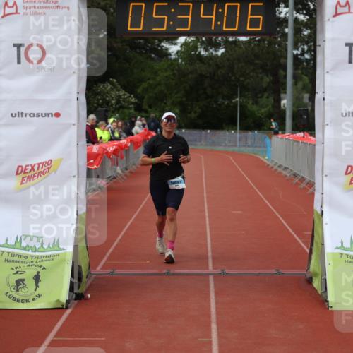14.06.2026 - 7 Türme Triathlon Andreas Tolksdorf http://msf.ph/oto/9808702 14.06.2026 16:34:04 Ziel 949 meine-sportfotos.de