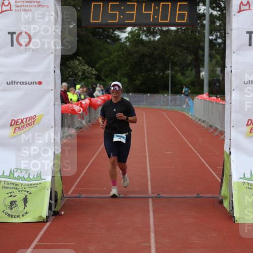 14.06.2026 - 7 Türme Triathlon Andreas Tolksdorf http://msf.ph/oto/9808707 14.06.2026 16:34:05 Ziel 949 meine-sportfotos.de