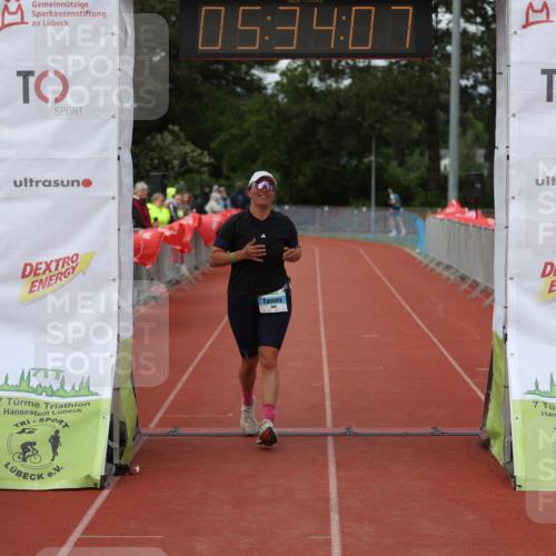 14.06.2026 - 7 Türme Triathlon Andreas Tolksdorf http://msf.ph/oto/9808711 14.06.2026 16:34:05 Ziel 949 meine-sportfotos.de