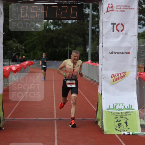 14.06.2026 - 7 Türme Triathlon Andreas Tolksdorf http://msf.ph/oto/9808811 14.06.2026 16:47:24 Ziel 610, 826 meine-sportfotos.de
