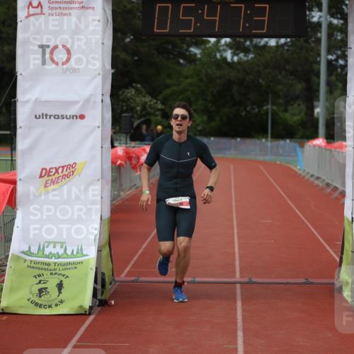 14.06.2026 - 7 Türme Triathlon Andreas Tolksdorf http://msf.ph/oto/9808839 14.06.2026 16:47:31 Ziel 610, 826, 1256 meine-sportfotos.de