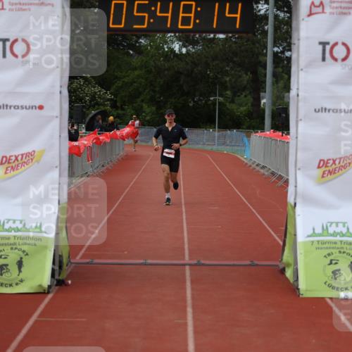 14.06.2026 - 7 Türme Triathlon Andreas Tolksdorf http://msf.ph/oto/9808868 14.06.2026 16:48:12 Ziel 642 meine-sportfotos.de