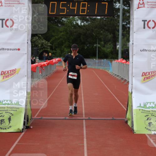 14.06.2026 - 7 Türme Triathlon Andreas Tolksdorf http://msf.ph/oto/9808873 14.06.2026 16:48:15 Ziel 642 meine-sportfotos.de