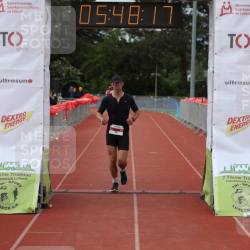 14.06.2026 - 7 Türme Triathlon Andreas Tolksdorf http://msf.ph/oto/9808878 14.06.2026 16:48:16 Ziel 642 meine-sportfotos.de