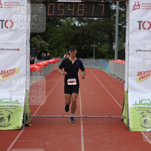14.06.2026 - 7 Türme Triathlon Andreas Tolksdorf http://msf.ph/oto/9808884 14.06.2026 16:48:16 Ziel 642 meine-sportfotos.de