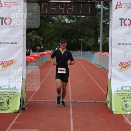 14.06.2026 - 7 Türme Triathlon Andreas Tolksdorf http://msf.ph/oto/9808886 14.06.2026 16:48:16 Ziel 642 meine-sportfotos.de