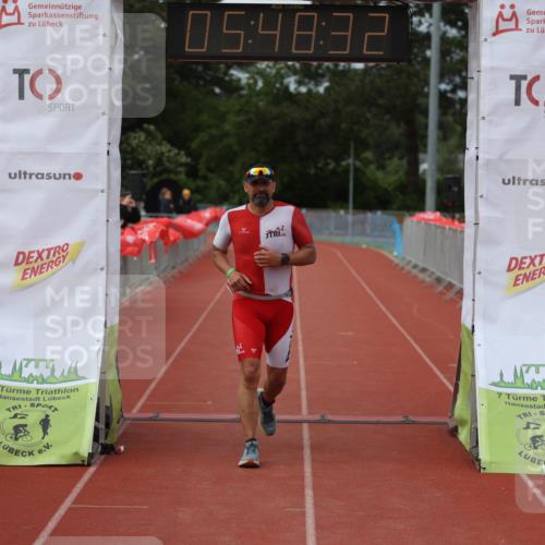 14.06.2026 - 7 Türme Triathlon Andreas Tolksdorf http://msf.ph/oto/9808936 14.06.2026 16:48:31 Ziel 631 meine-sportfotos.de