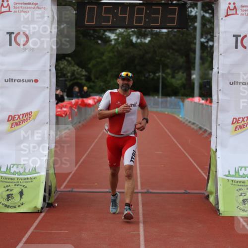 14.06.2026 - 7 Türme Triathlon Andreas Tolksdorf http://msf.ph/oto/9808942 14.06.2026 16:48:31 Ziel 631 meine-sportfotos.de