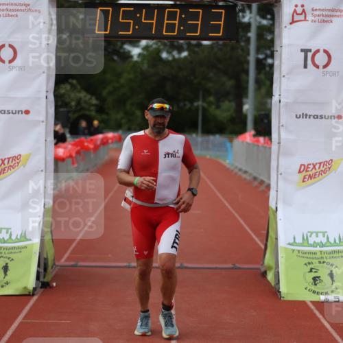 14.06.2026 - 7 Türme Triathlon Andreas Tolksdorf http://msf.ph/oto/9808955 14.06.2026 16:48:32 Ziel 631 meine-sportfotos.de