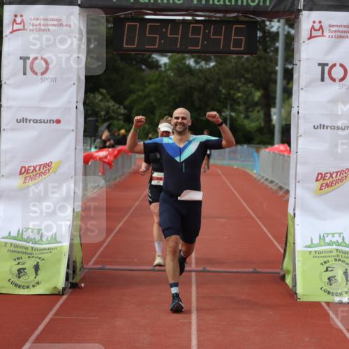 14.06.2026 - 7 Türme Triathlon Andreas Tolksdorf http://msf.ph/oto/9808988 14.06.2026 16:49:44 Ziel 767, 829, 861 meine-sportfotos.de