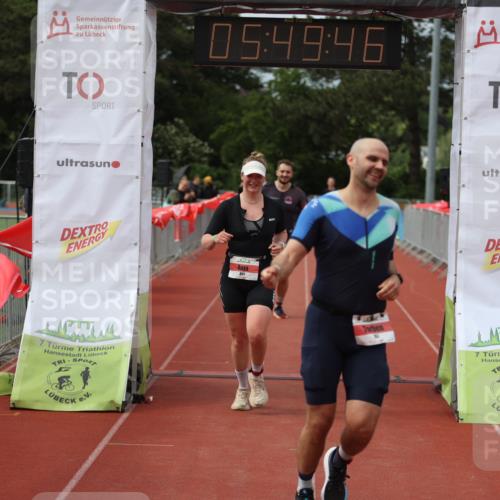 14.06.2026 - 7 Türme Triathlon Andreas Tolksdorf http://msf.ph/oto/9808994 14.06.2026 16:49:45 Ziel 767, 829, 861, 891 meine-sportfotos.de