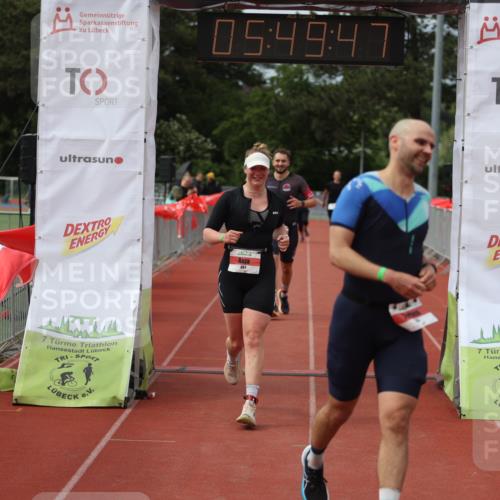 14.06.2026 - 7 Türme Triathlon Andreas Tolksdorf http://msf.ph/oto/9808997 14.06.2026 16:49:45 Ziel 767, 829, 861, 891 meine-sportfotos.de