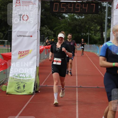 14.06.2026 - 7 Türme Triathlon Andreas Tolksdorf http://msf.ph/oto/9809002 14.06.2026 16:49:46 Ziel 767, 829, 861, 891 meine-sportfotos.de