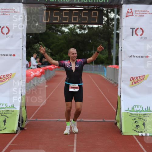 14.06.2026 - 7 Türme Triathlon Andreas Tolksdorf http://msf.ph/oto/9809022 14.06.2026 16:56:58 Ziel 742 meine-sportfotos.de