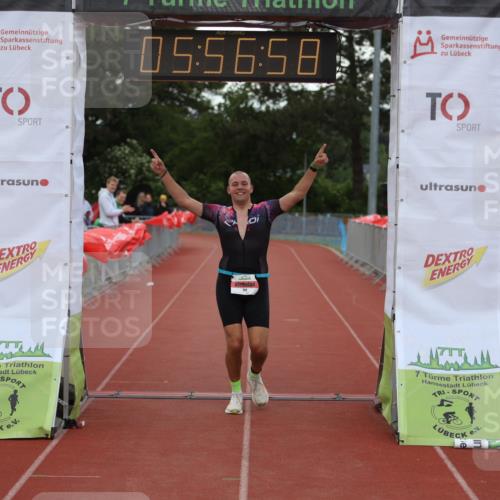 14.06.2026 - 7 Türme Triathlon Andreas Tolksdorf http://msf.ph/oto/9809040 14.06.2026 16:56:57 Ziel 742 meine-sportfotos.de