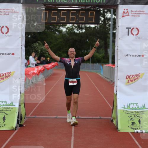 14.06.2026 - 7 Türme Triathlon Andreas Tolksdorf http://msf.ph/oto/9809043 14.06.2026 16:56:57 Ziel 742 meine-sportfotos.de