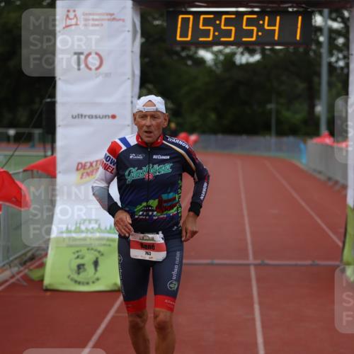14.06.2026 - 7 Türme Triathlon Andreas Tolksdorf http://msf.ph/oto/9809079 14.06.2026 16:55:40 Ziel 763, 858 meine-sportfotos.de