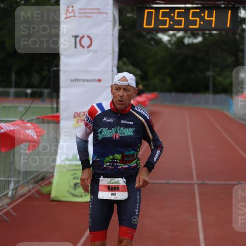 14.06.2026 - 7 Türme Triathlon Andreas Tolksdorf http://msf.ph/oto/9809082 14.06.2026 16:55:40 Ziel 763, 858 meine-sportfotos.de