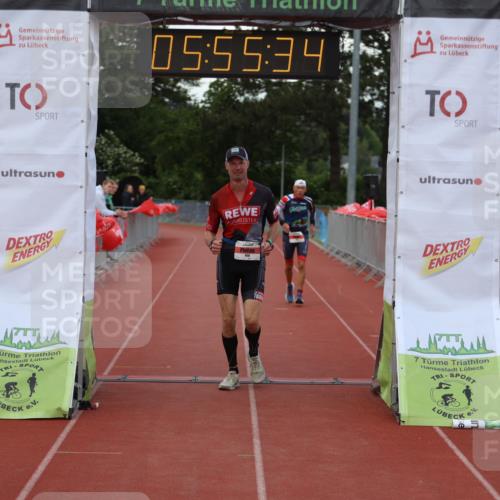 14.06.2026 - 7 Türme Triathlon Andreas Tolksdorf http://msf.ph/oto/9809128 14.06.2026 16:55:33 Ziel 763, 858 meine-sportfotos.de