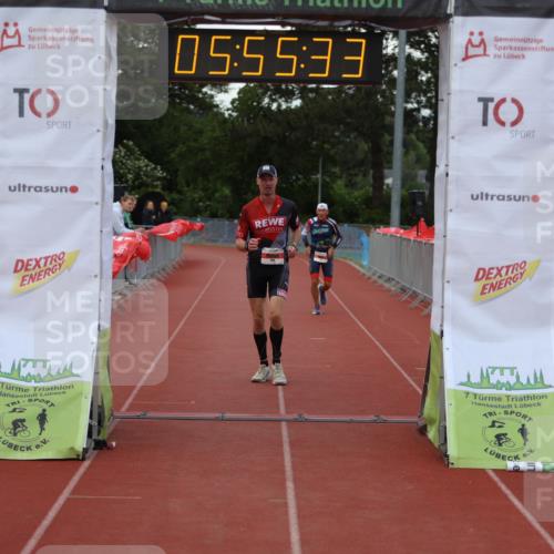 14.06.2026 - 7 Türme Triathlon Andreas Tolksdorf http://msf.ph/oto/9809137 14.06.2026 16:55:31 Ziel 763, 858 meine-sportfotos.de