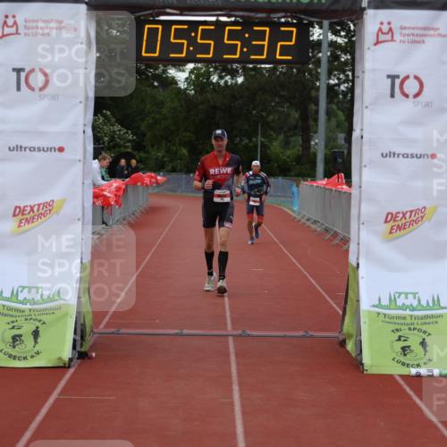14.06.2026 - 7 Türme Triathlon Andreas Tolksdorf http://msf.ph/oto/9809146 14.06.2026 16:55:31 Ziel 763, 858 meine-sportfotos.de