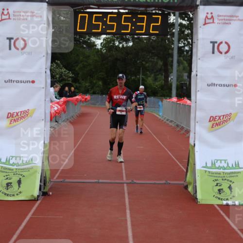 14.06.2026 - 7 Türme Triathlon Andreas Tolksdorf http://msf.ph/oto/9809150 14.06.2026 16:55:31 Ziel 763, 858 meine-sportfotos.de