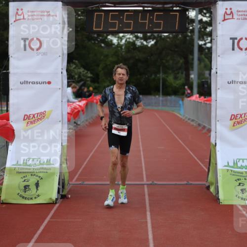 14.06.2026 - 7 Türme Triathlon Andreas Tolksdorf http://msf.ph/oto/9809160 14.06.2026 16:54:56 Ziel 807 meine-sportfotos.de
